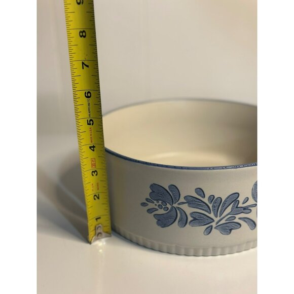 VTG Pfaltzgraff Yorktowne 4"x8.75" Casserole Dish Blue Cream Stoneware USA Made - Picture 5 of 7